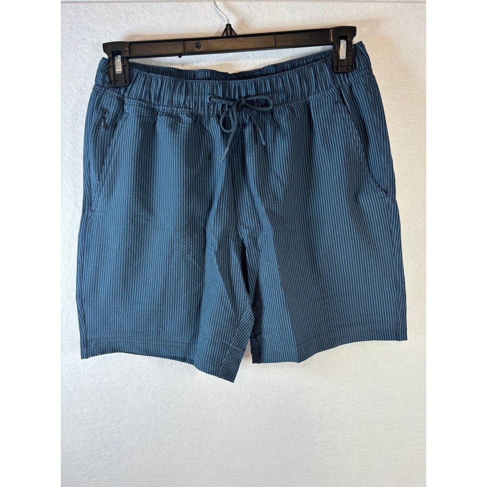 True Classic Mens Striped Active Shorts Navy Blue Seersucker Mesh Lined Size M